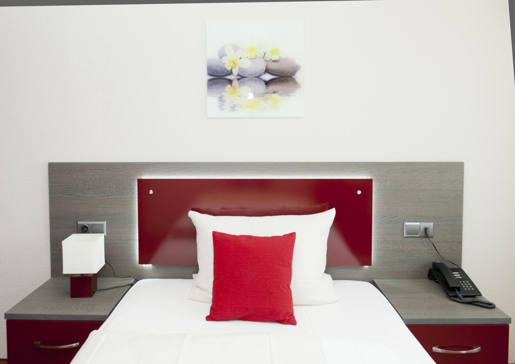 Waldhotel Sindelfingen Am Eichholz 객실 사진